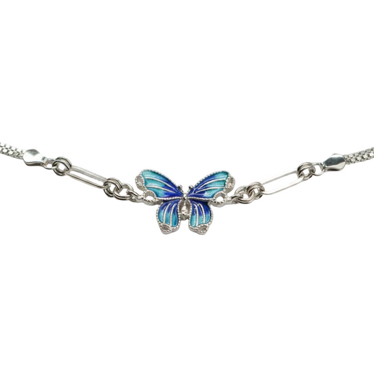 Elegant Butterfly Bracelet - Photo 2