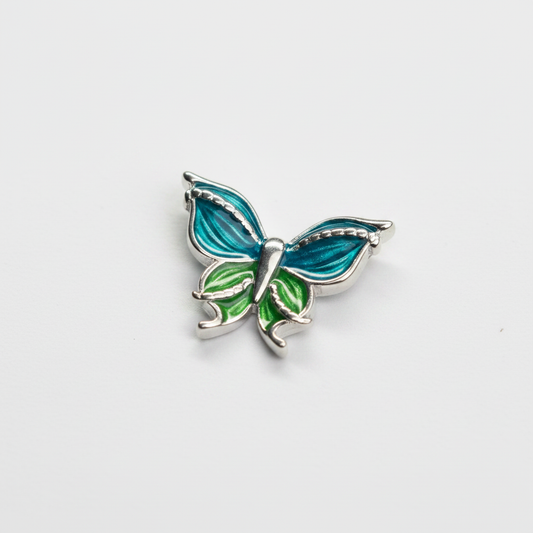 Elegant Butterfly Bracelet - Photo 3