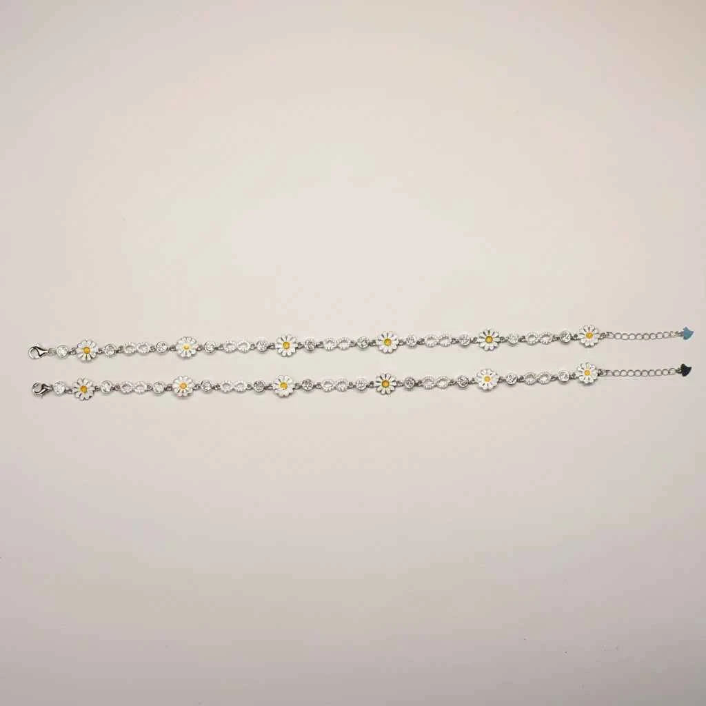 White Enamel Daisy Flower & Infinity Link Chain Anklet Set of 2 in 925 Silver