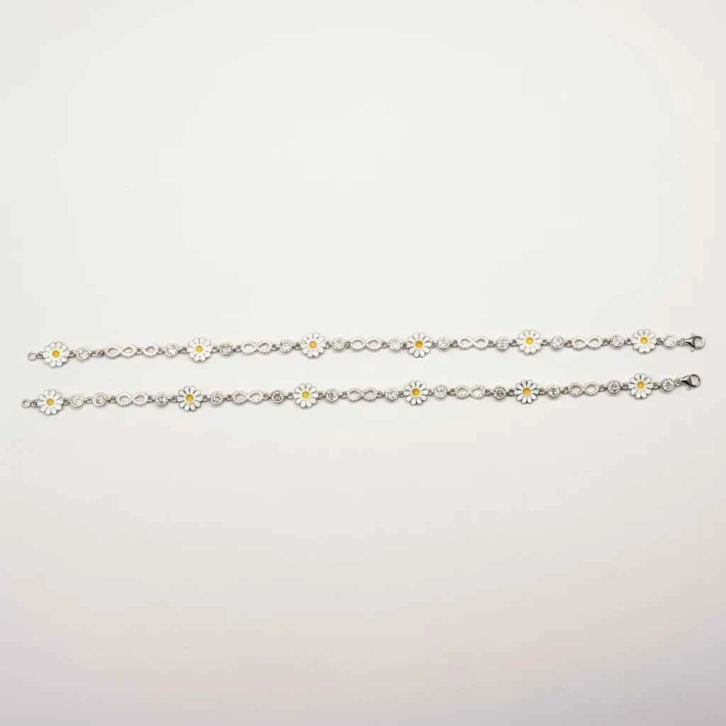 White Enamel Daisy Flower & Infinity Link Chain Anklet Set of 2 in 925 Silver
