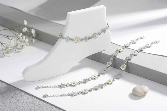 White Enamel Daisy Flower & Silver Star Link Chain Anklet Set of 2 in 925 Silver
