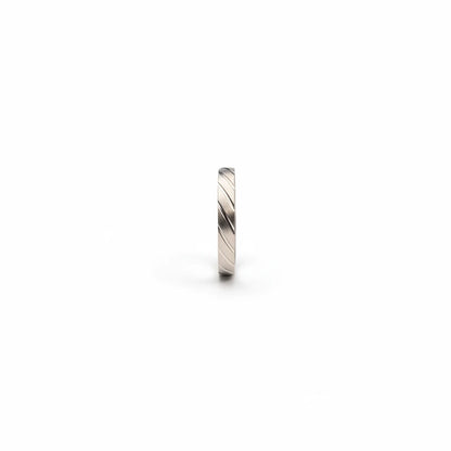 Shyni Jewelry men's 925 sterling silver band ring featuring a sophisticated brushed matte finish and precision cuts.