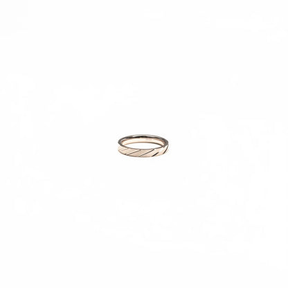 Shyni Jewelry matte finish 925 sterling silver band ring for men with diagonal precision cutting details