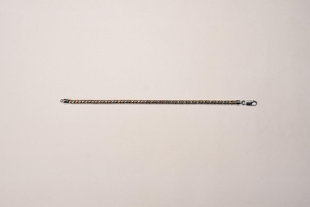 Shyni Jewelry men's two-tone Italian bracelet featuring alternating silver and rose gold-toned metal links