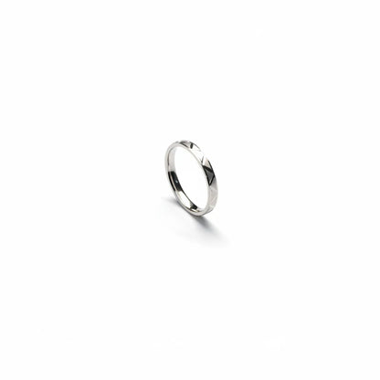 Shyni Jewelry 925 sterling silver men's band ring featuring a polished, sharp-edged architectural sculpted design.
