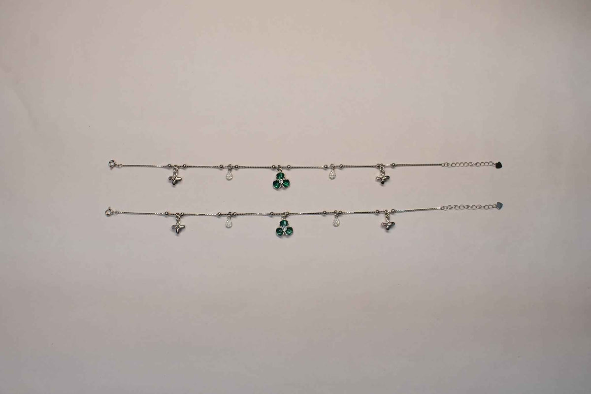 green clover & butterfly charm anklet | 925 sterling silver payal